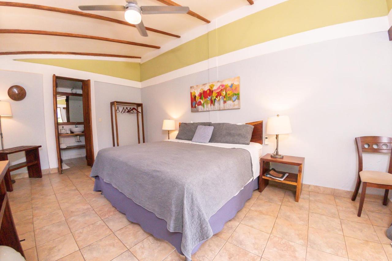 Xalli Beach Hotel Altagracia Eksteriør bilde