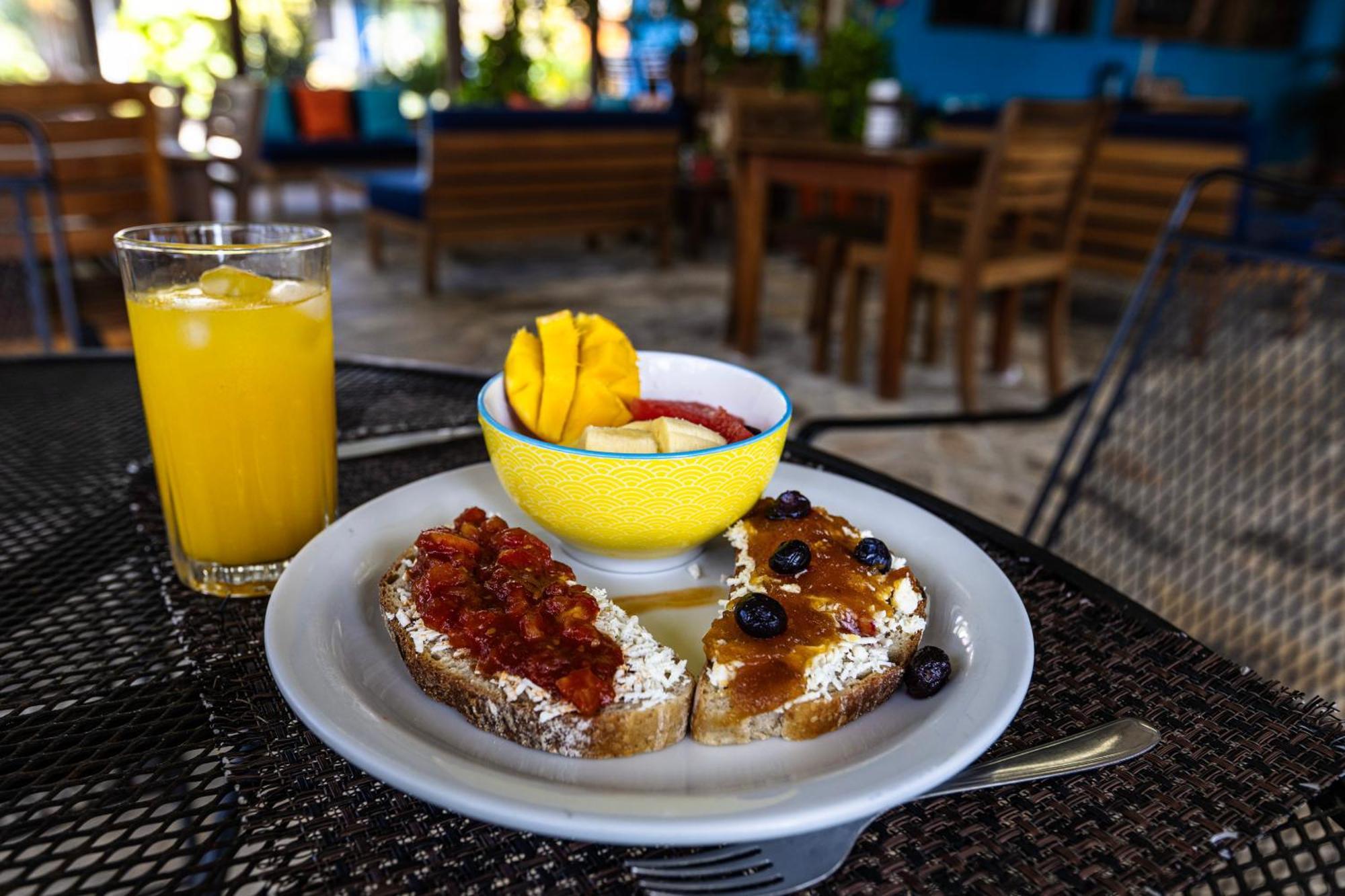 Xalli Beach Hotel Altagracia Eksteriør bilde